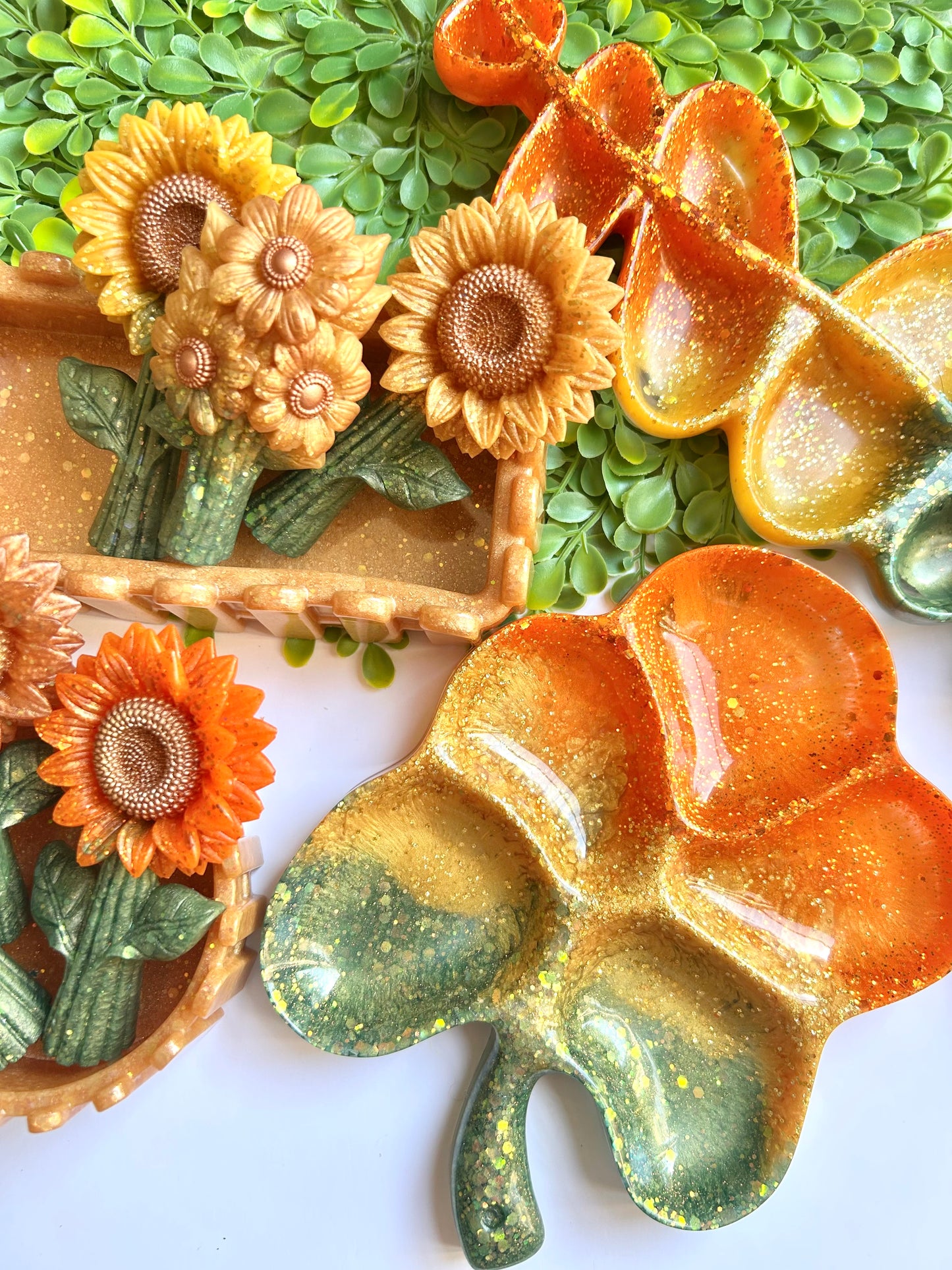 Leaf Trays