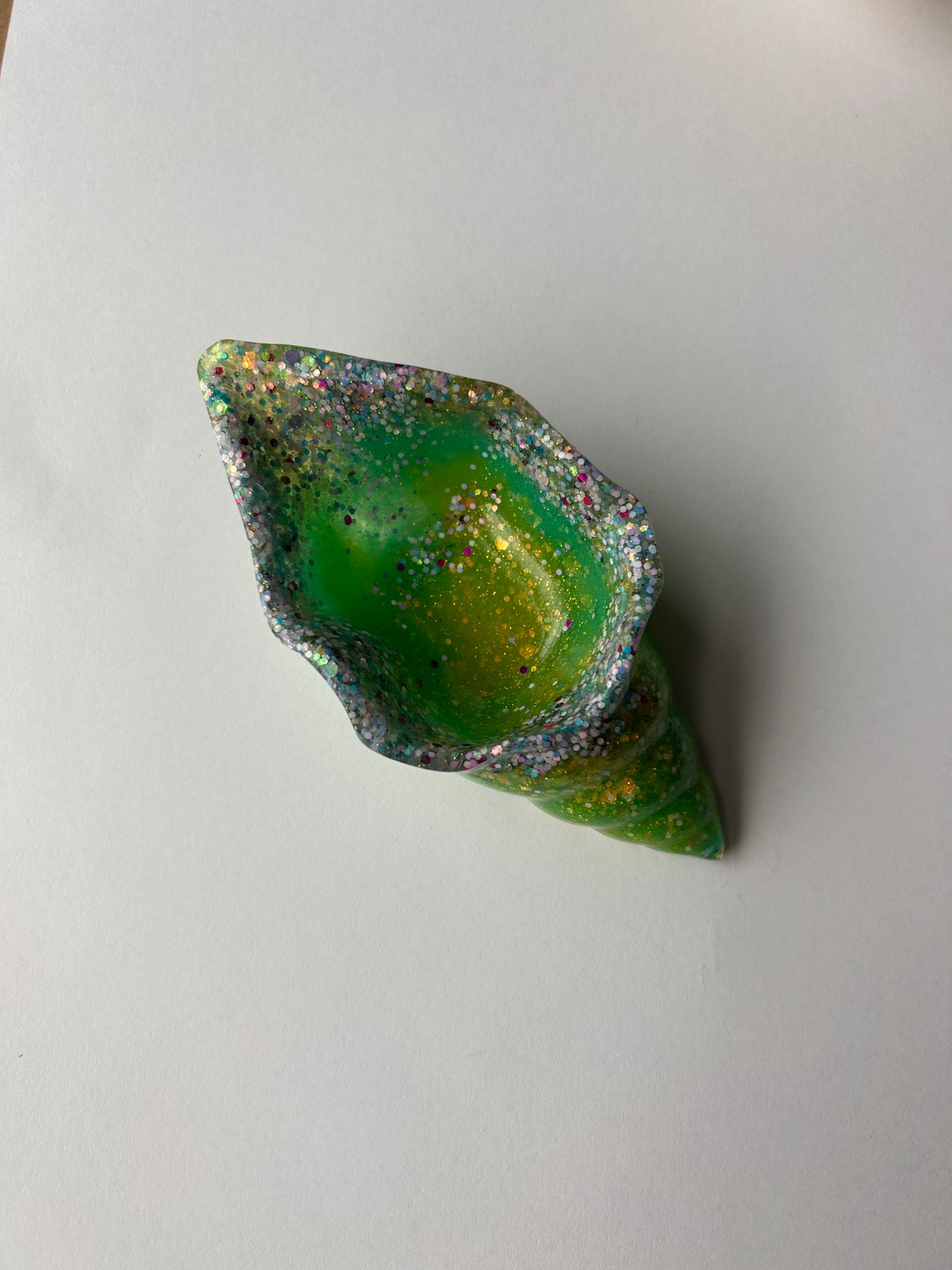 Shell cup