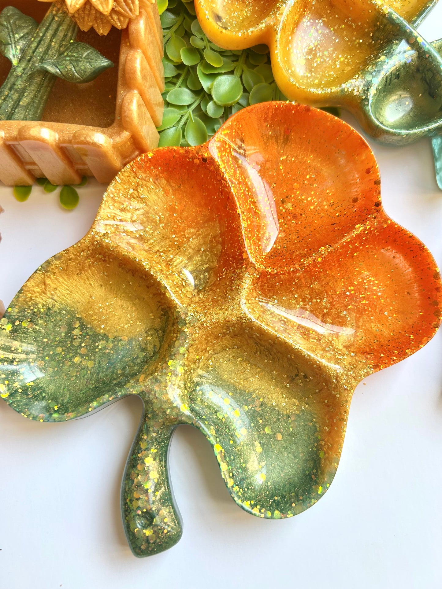 Leaf Trays