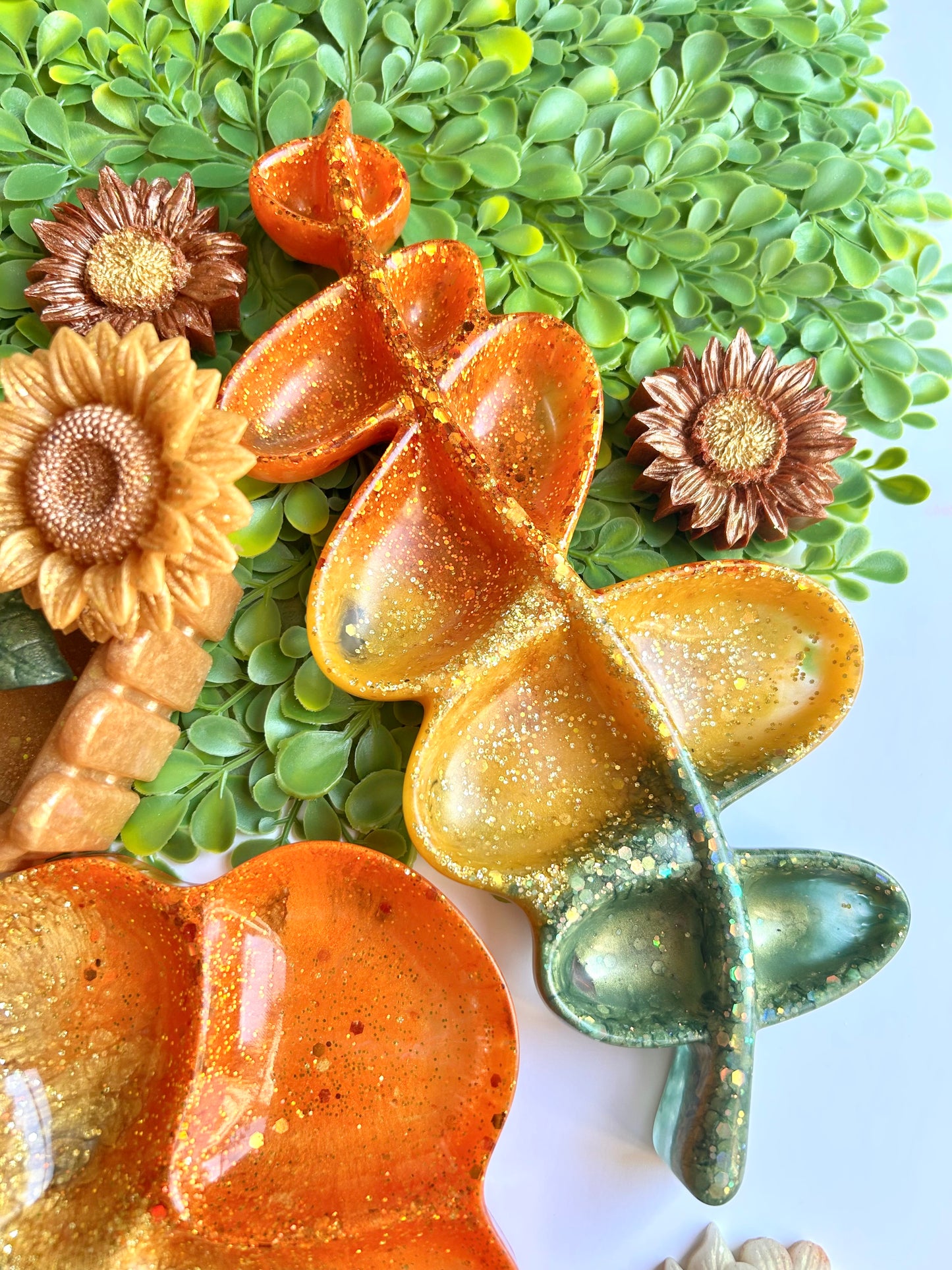 Leaf Trays