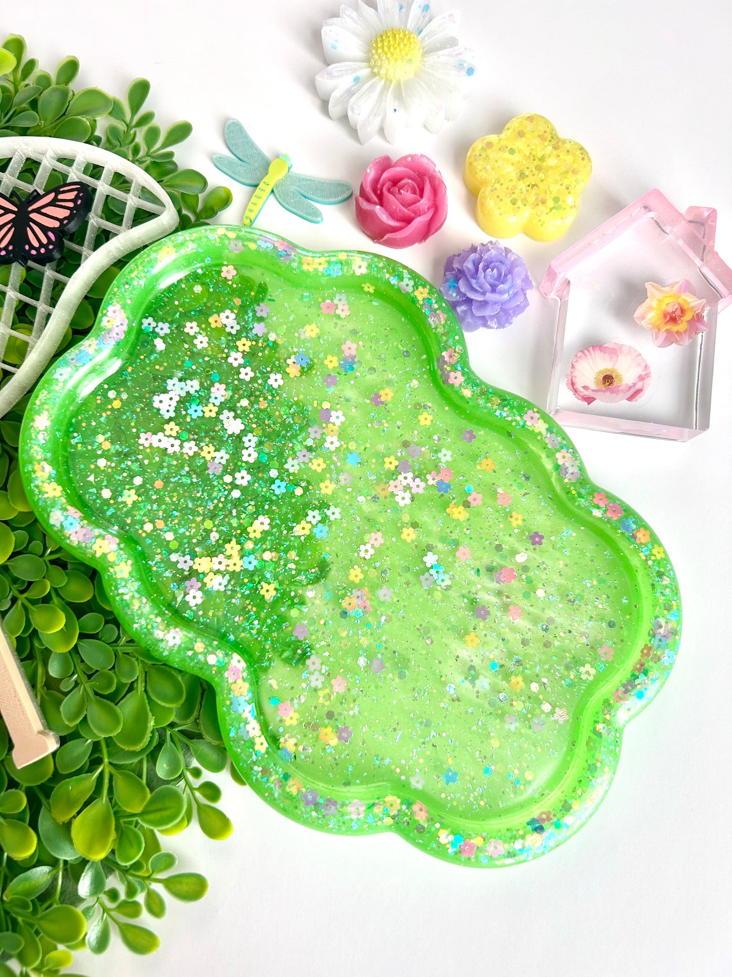 Backyard Garden Tray | Resin Sensory Play Tray for Loose Parts, Small World & Nature Play